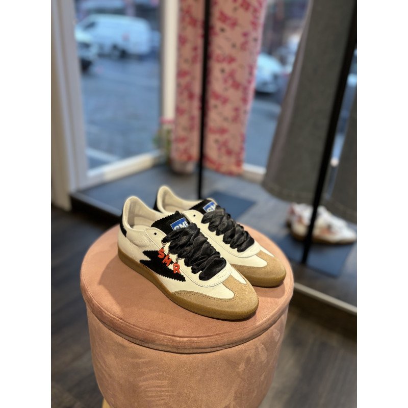 SMR noir et blanche